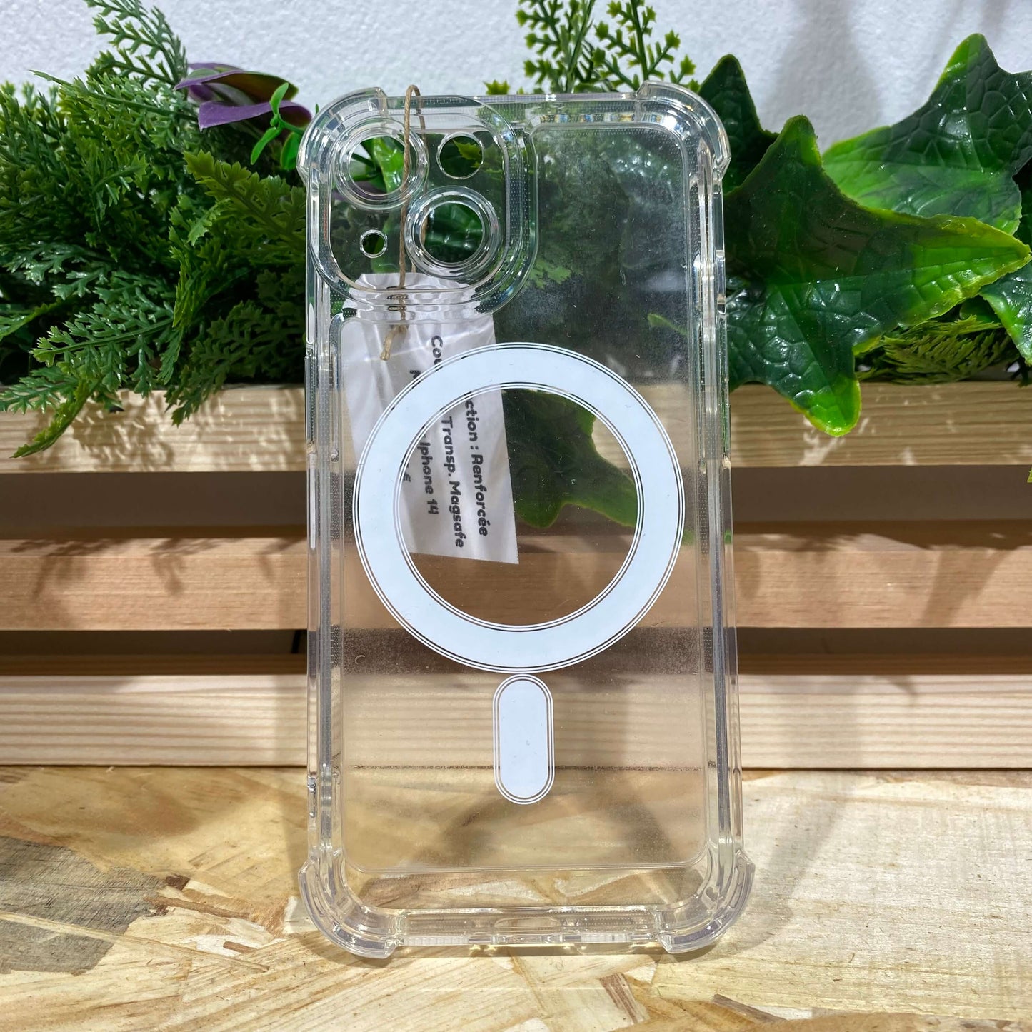 Acheter une coque magsafe iPhone autour de moi à Aix en Provence pour iPhone 14 chez Neo Mobile