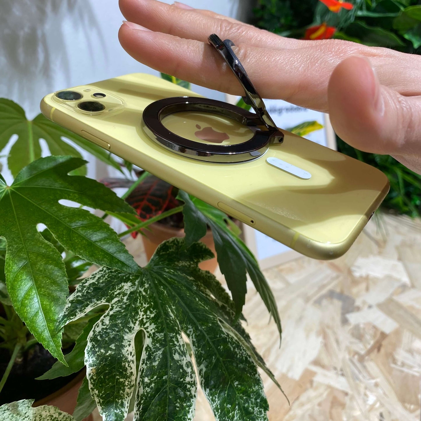 Acheter une bague anneau Magsafe pour smartphone à Aix En Provence chez Neo Mobile