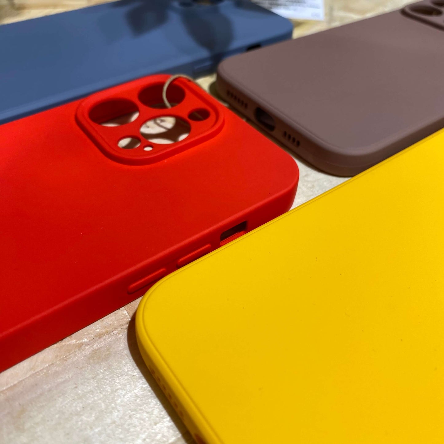 Acheter coque iPhone autour de moi Ă Aix en Provence pour iPhone 13 Pro Max
