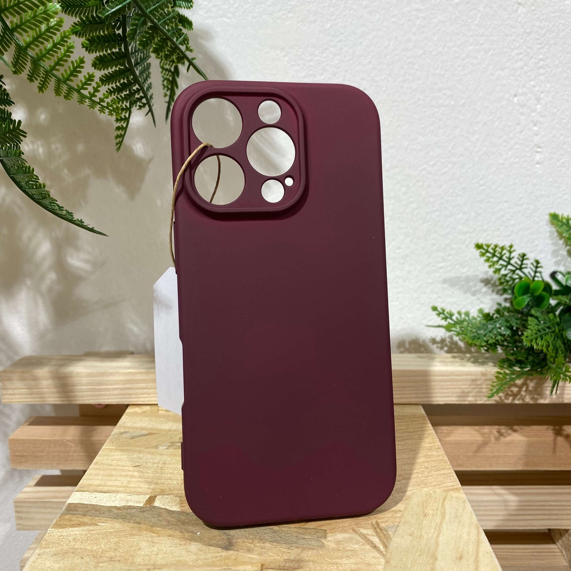 Coque de protection pour iPhone 16 Pro couleur prune