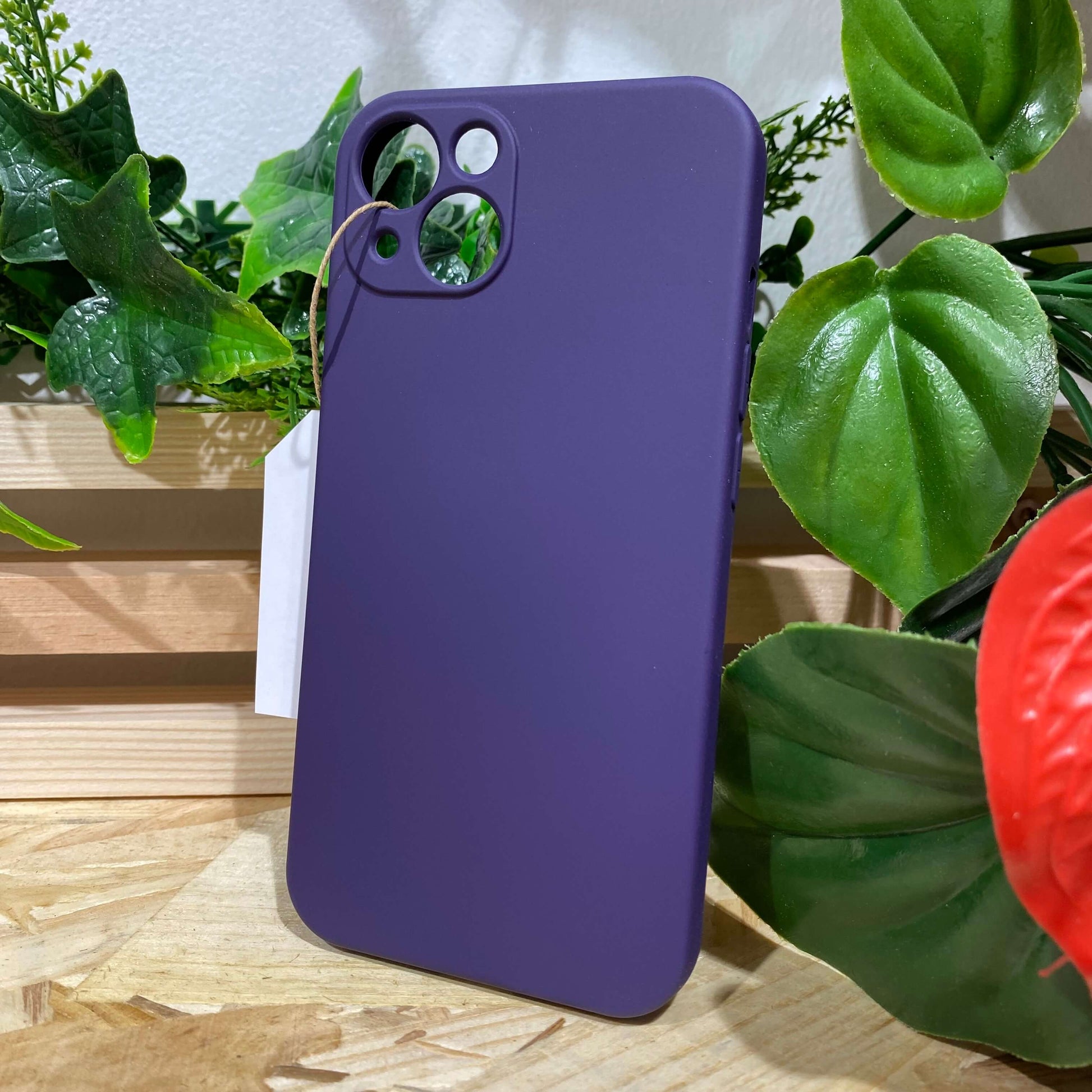 Coque iPhone Aix en Provence en vente chez Neo Mobile™ pour iPhone 13 couleur violet aubergine