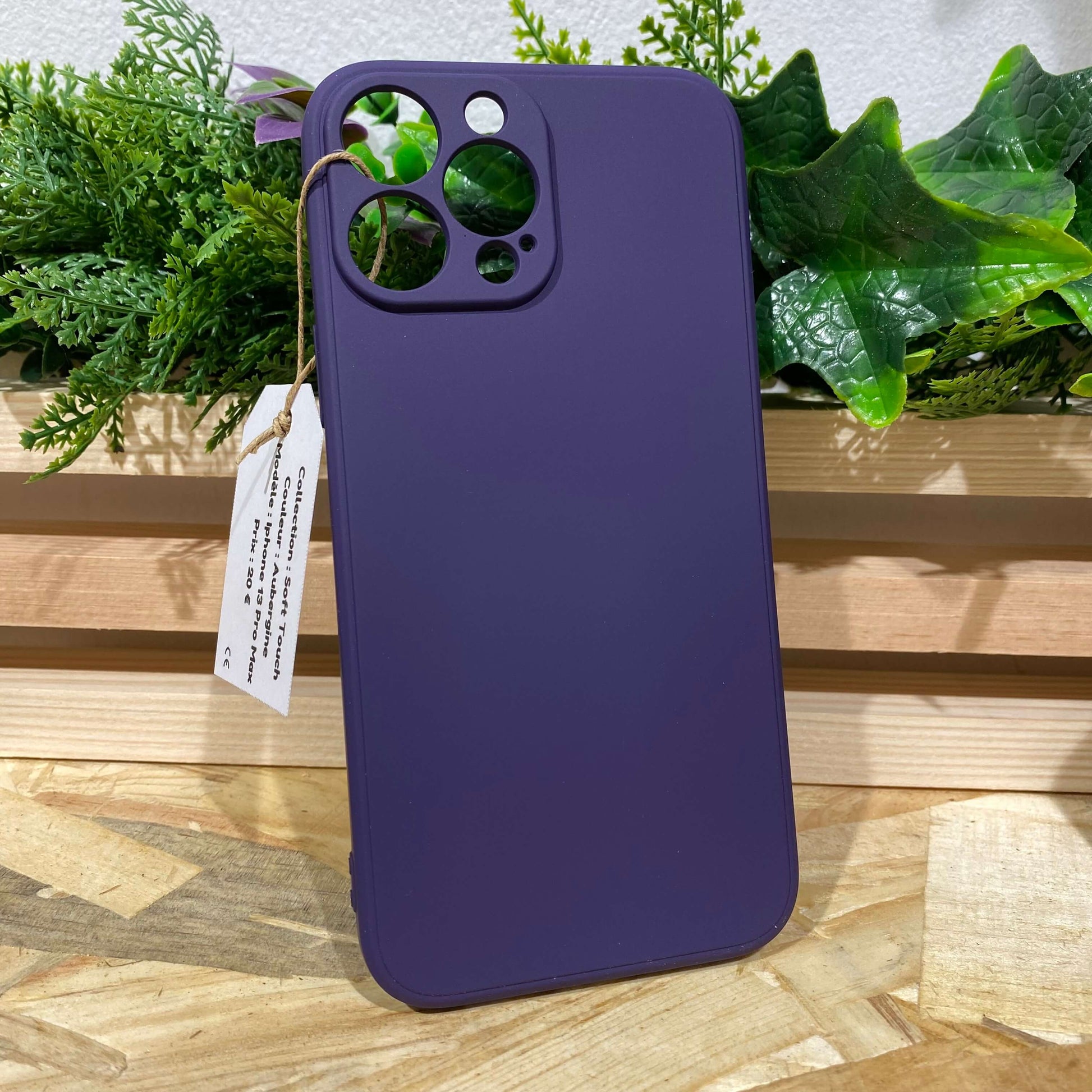 Acheter coque de protection iPhone Aix en Provence. compatible iPhone 13 Pro Max. En vente chez Neo Mobile couleur violet aubergine