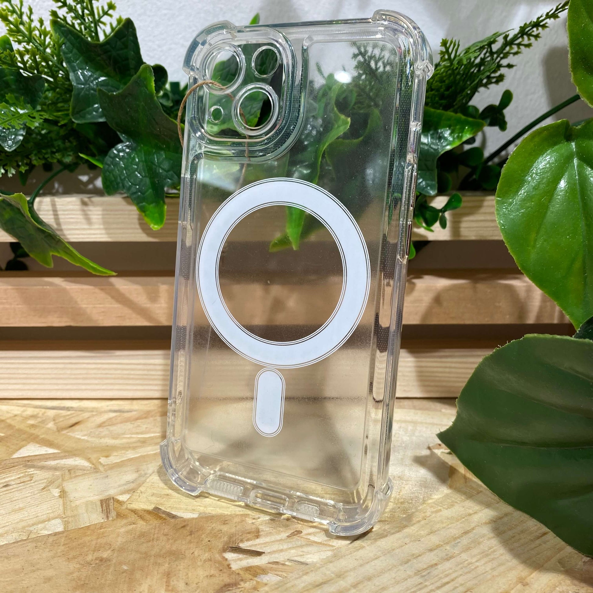 Coque magsafe iPhone Aix en Provence en vente chez Neo Mobile™ pour iPhone 13 renforcée