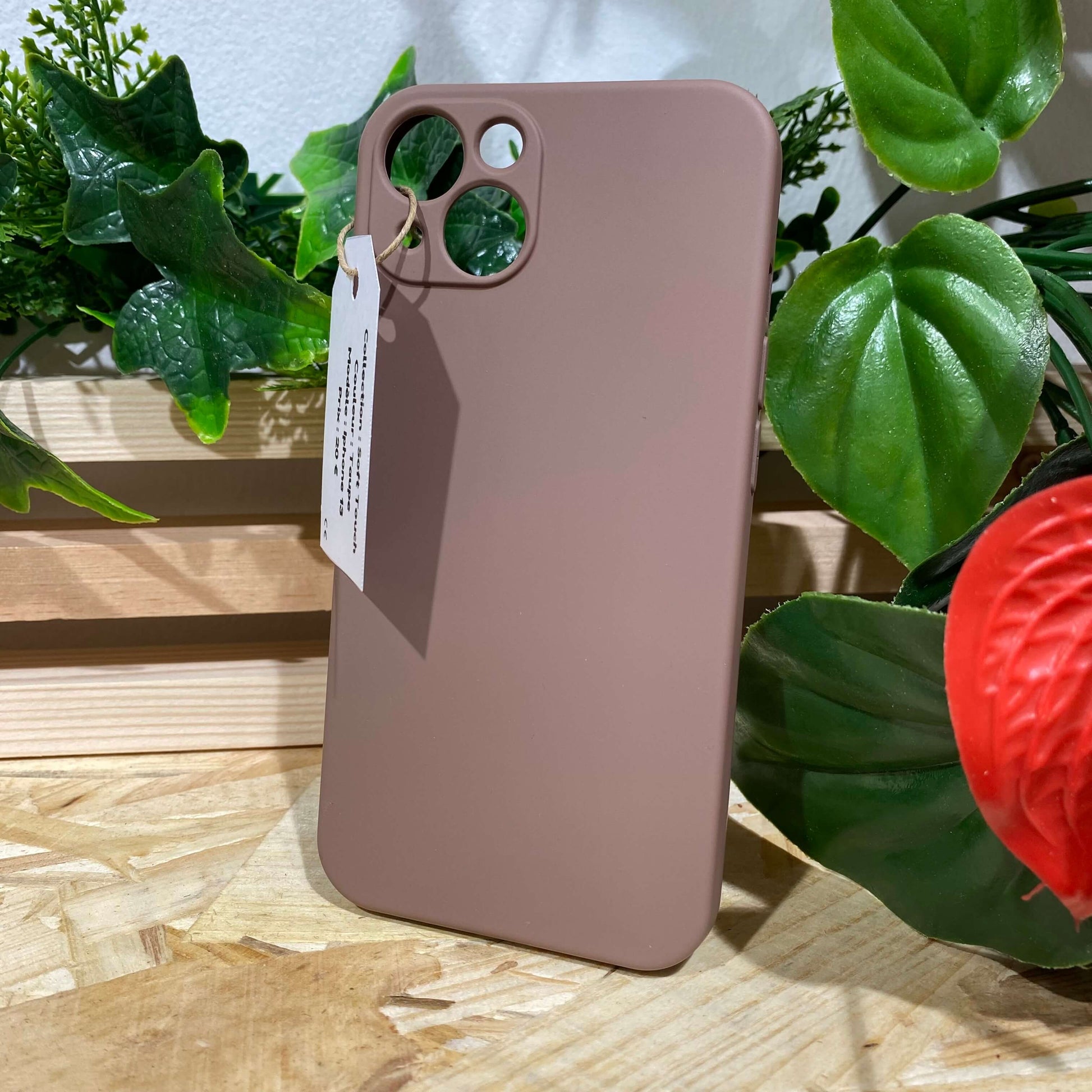 Coque iPhone Aix en Provence en vente chez Neo Mobile™ pour iPhone 13 couleur taupe marron beige