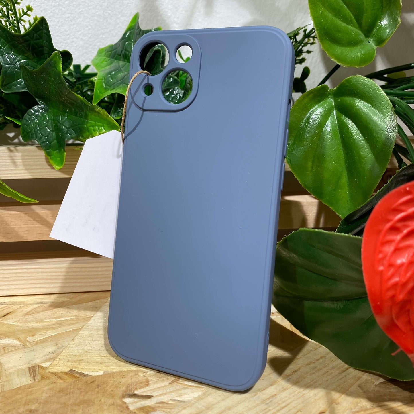 Coque iPhone Aix en Provence en vente chez Neo Mobile™ pour iPhone 13 couleur bleu abyssal
